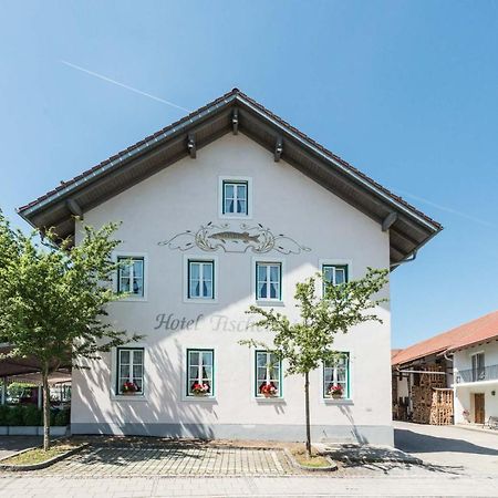 Hotel Fischerwirt Ismaning Bagian luar foto